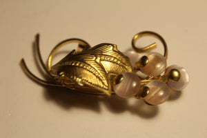 Classic Spray Brooch With Lucite Buds