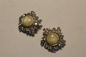 Vintage Aurora Signed Lemon Marbled Cabochon Clip Earrings