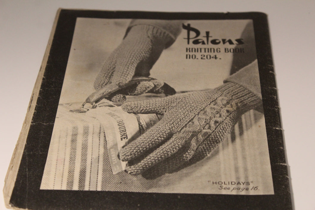 Patons Knitting Book No 204 - Gloves